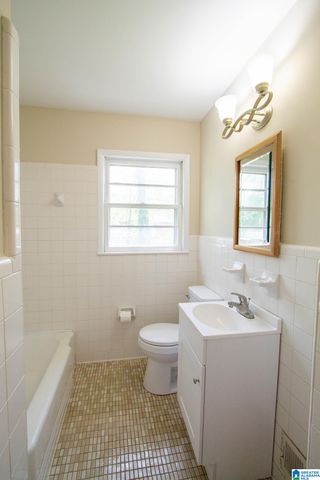 1904 HYCHE STREET, Fultondale, AL 35068