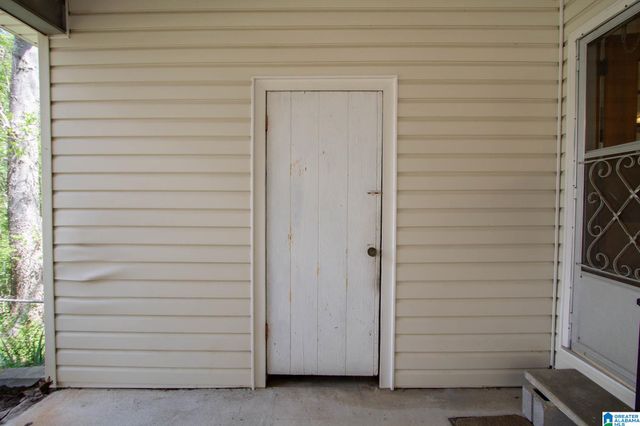 1904 HYCHE STREET, Fultondale, AL 35068