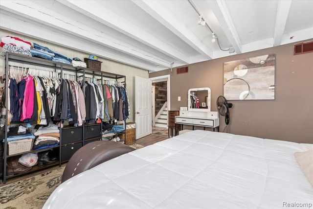 31664 Sweetbriar Drive, Rockwood, MI 48173