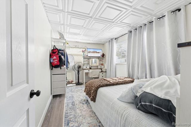 31664 Sweetbriar Drive, Rockwood, MI 48173