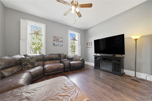 213 Park Avenue, Ridgeway, NY 14103