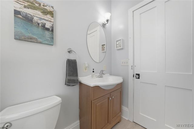 213 Park Avenue, Ridgeway, NY 14103