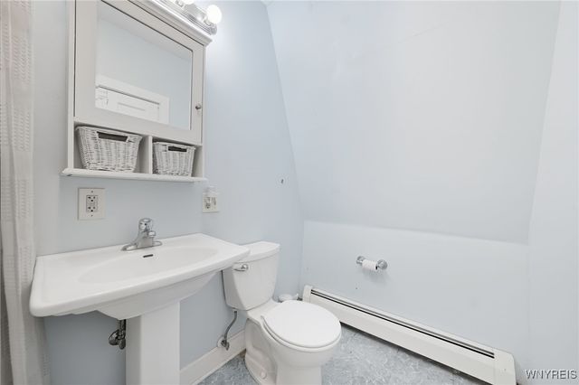 213 Park Avenue, Ridgeway, NY 14103