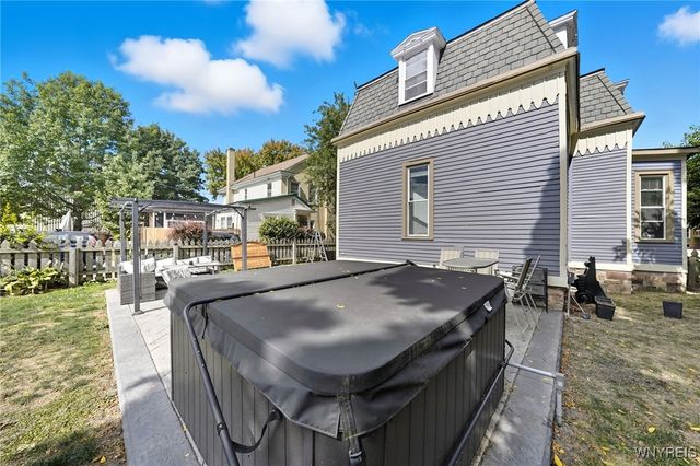 213 Park Avenue, Ridgeway, NY 14103