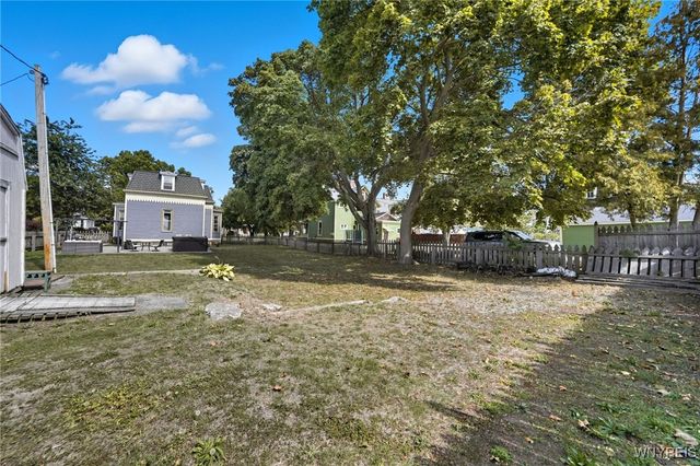 213 Park Avenue, Ridgeway, NY 14103