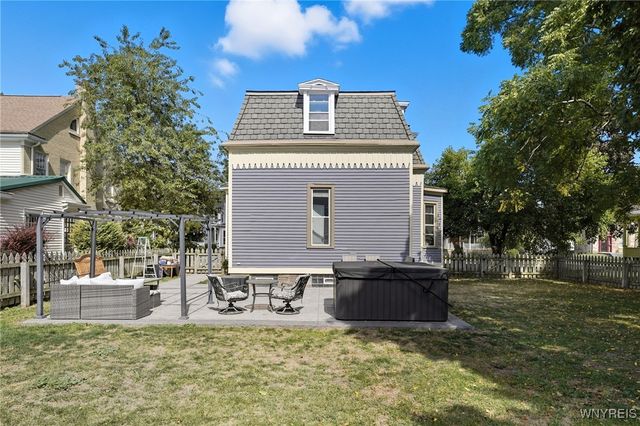 213 Park Avenue, Ridgeway, NY 14103