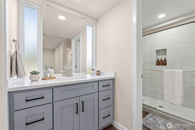 4203 SW 328th Street, Federal Way, WA 98023