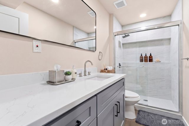 4203 SW 328th Street, Federal Way, WA 98023