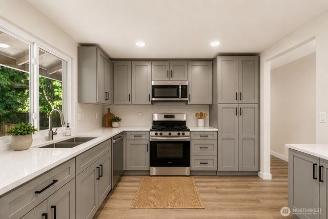 4203 SW 328th Street, Federal Way, WA 98023