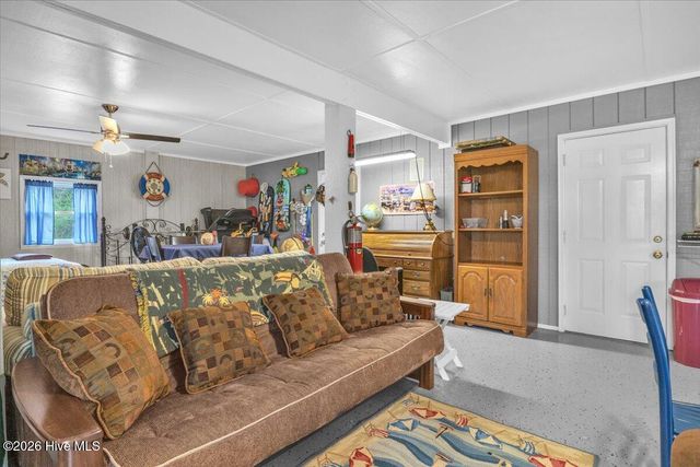 401 Donzi Court, Carolina Beach, NC 28428