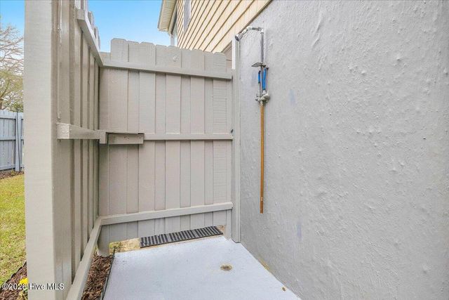 401 Donzi Court, Carolina Beach, NC 28428