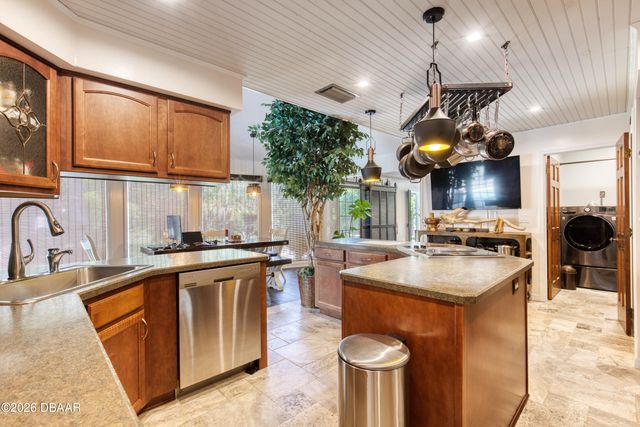 18 Silver Fox Trail, Ormond Beach, FL 32174