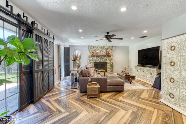 18 Silver Fox Trail, Ormond Beach, FL 32174