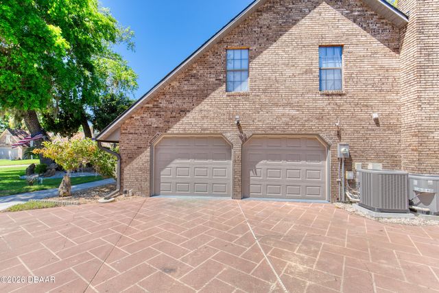 18 Silver Fox Trail, Ormond Beach, FL 32174