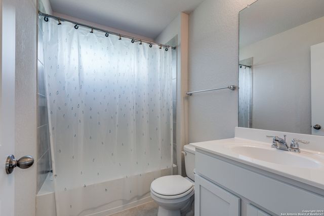 9610 BAYTOWN COAST, San Antonio, TX 78254