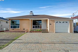 17137 Via Alamitos, San Lorenzo, CA 94580