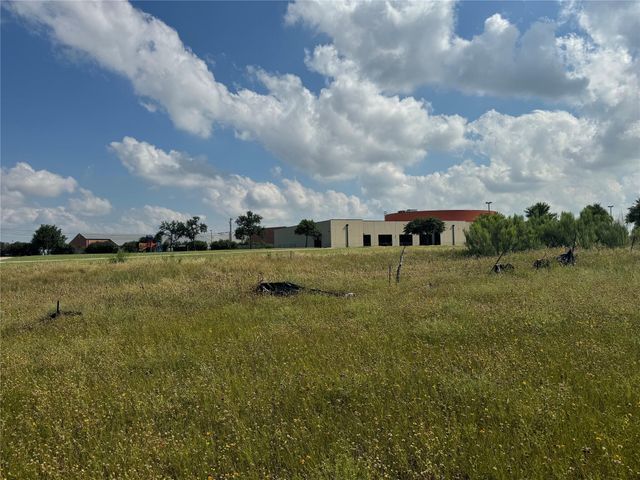 3000 Sunrise RD, Round Rock, TX 78665
