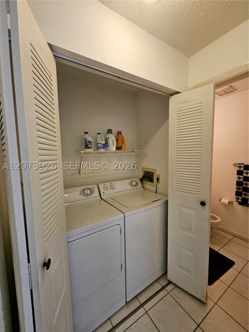 9840 NW 9th Ct 9840, Plantation, FL 33324