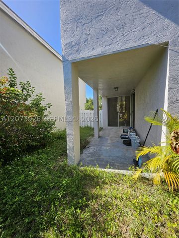 9840 NW 9th Ct 9840, Plantation, FL 33324