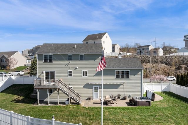 18 Gedney Drive, Peabody, MA 01960