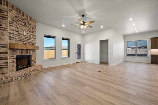 7010 16th Street, Lubbock, TX 79416