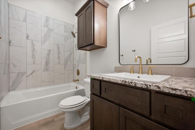 7010 16th Street, Lubbock, TX 79416