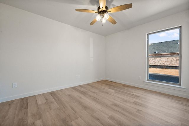 7010 16th Street, Lubbock, TX 79416