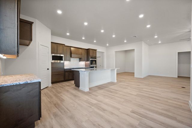 7010 16th Street, Lubbock, TX 79416