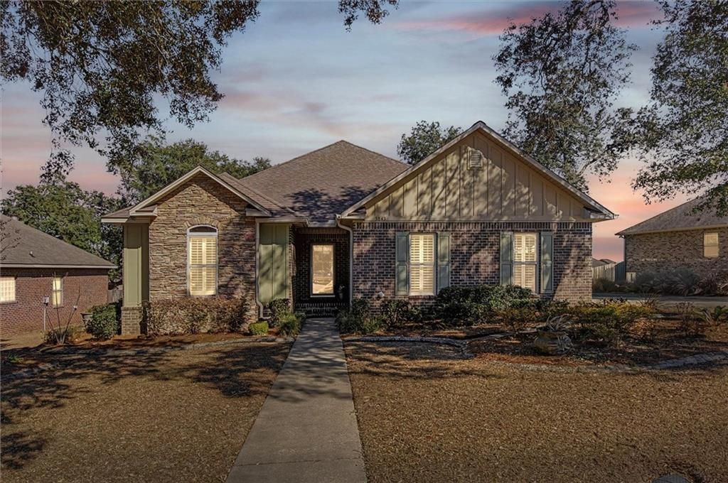 3843 Pierson W Drive, Mobile, AL 36619