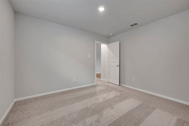7003 Butterfield Drive, Sanger, TX 76266