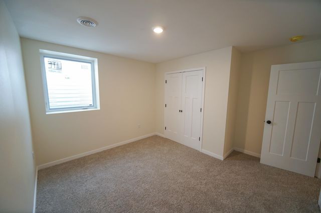 204 E Lillian Avenue, Conrad, IA 50621