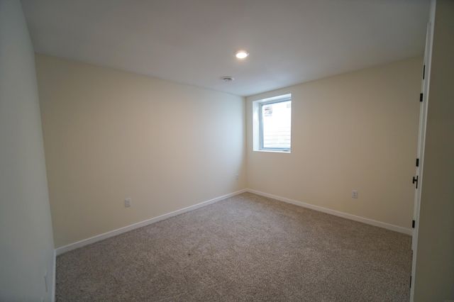 204 E Lillian Avenue, Conrad, IA 50621