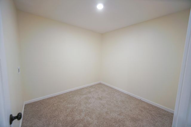 204 E Lillian Avenue, Conrad, IA 50621