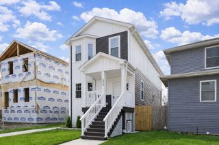1610 S Fifth Avenue, Maywood, IL 60153