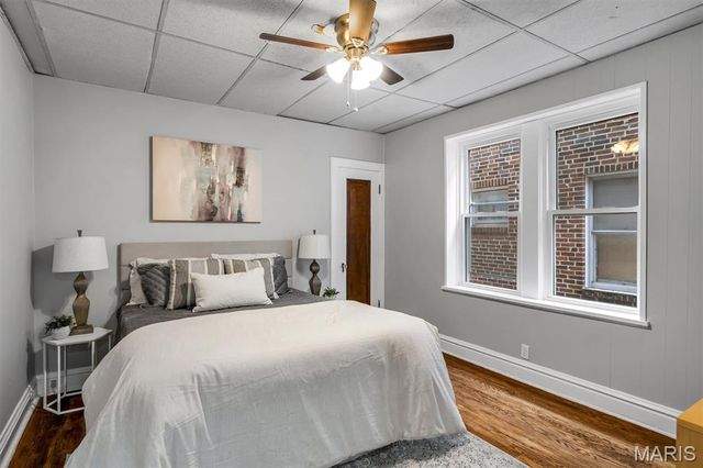 5185 Goethe Avenue, St Louis, MO 63109