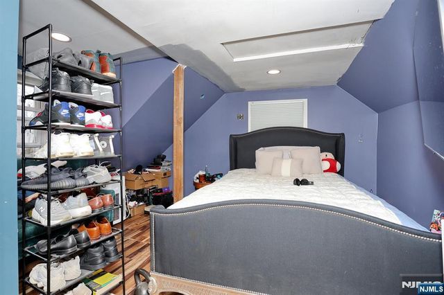 655 Hamilton Avenue, Ridgefield, NJ 07657