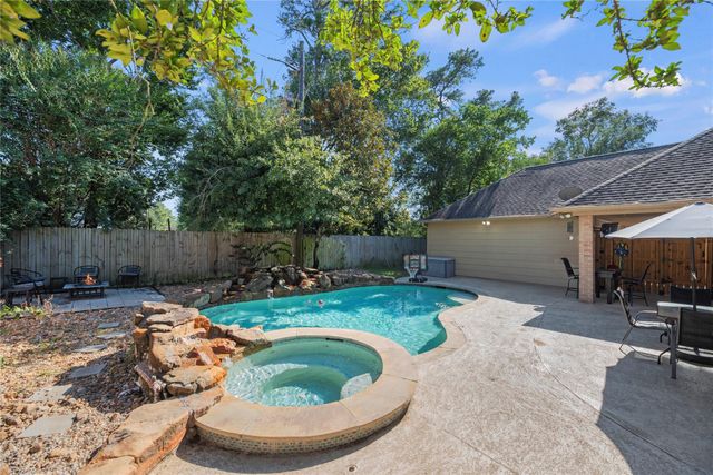 5823 Ashmere Lane, Spring, TX 77379
