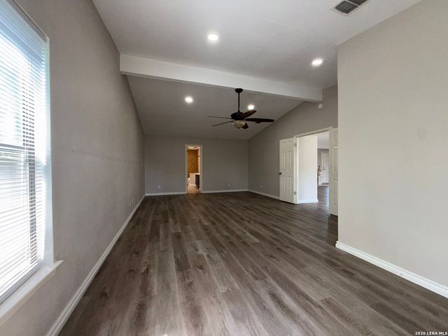7107 Winter Rdg, Converse, TX 78109