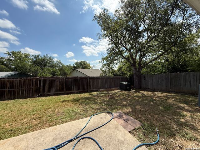 7107 Winter Rdg, Converse, TX 78109