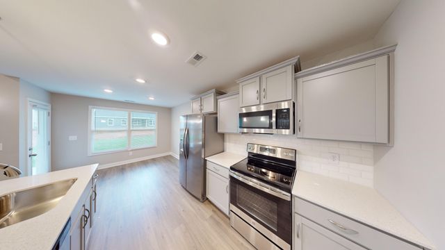 2115 Ireland Way, Clarksville, TN 37042