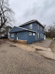 123 E South Lake Street, Hancock, WI 54943