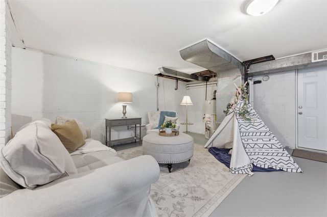 1166 Sarah Street, Bethel Park, PA 15102