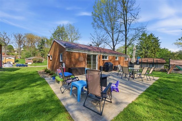 1166 Sarah Street, Bethel Park, PA 15102