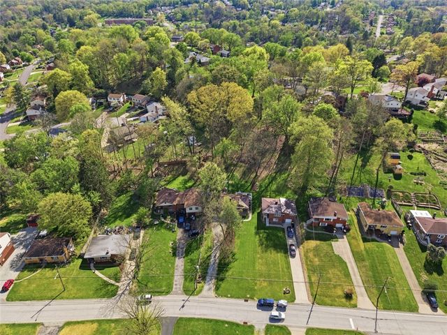 1166 Sarah Street, Bethel Park, PA 15102