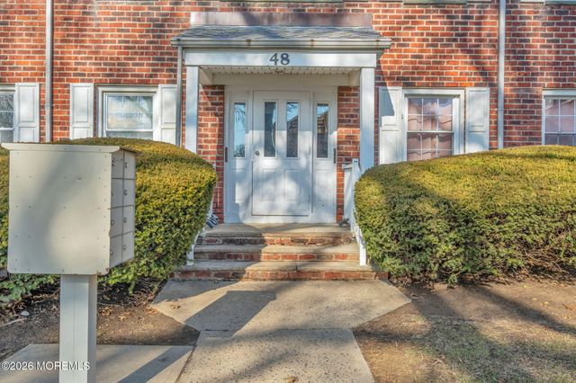 48 Stonehurst Boulevard C, Freehold, NJ 07728