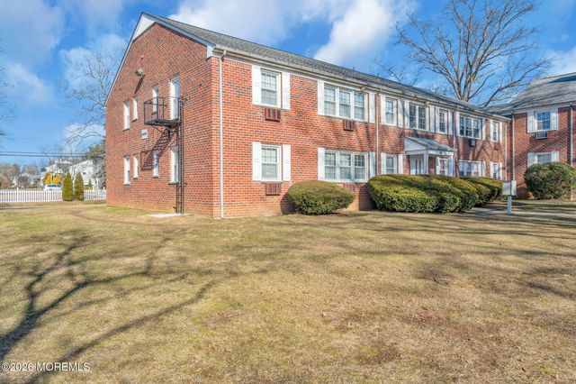 48 Stonehurst Boulevard C, Freehold, NJ 07728