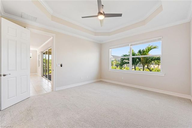534 Kamari CV, Naples, FL 34114