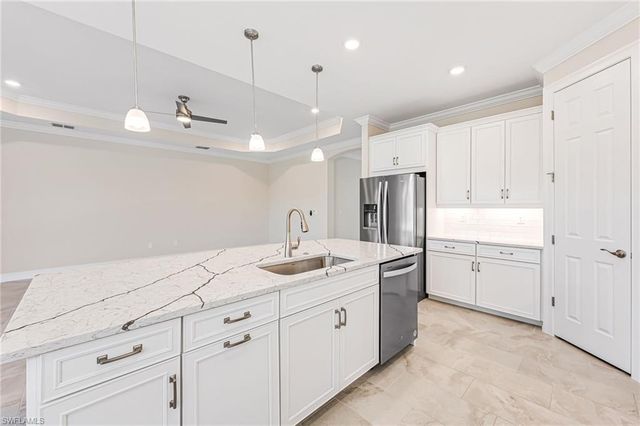 534 Kamari CV, Naples, FL 34114