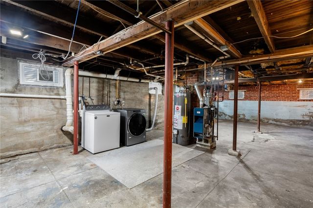 83 Spring Avenue, Barrington, RI 02806