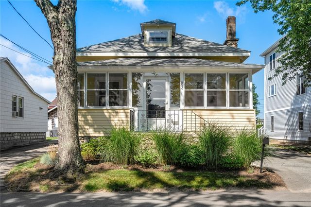 83 Spring Avenue, Barrington, RI 02806